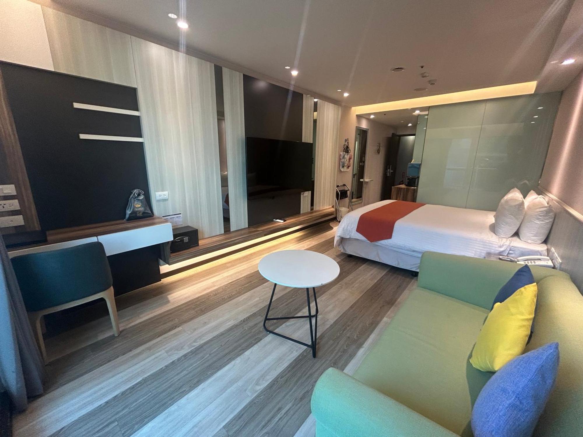 Bentley Hotel Zhongli Eksteriør bilde